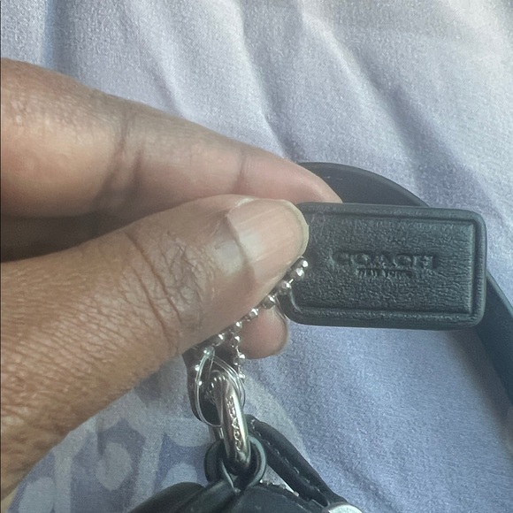 Coach Black Leather Shoulder Bag - Picture 2 of 8